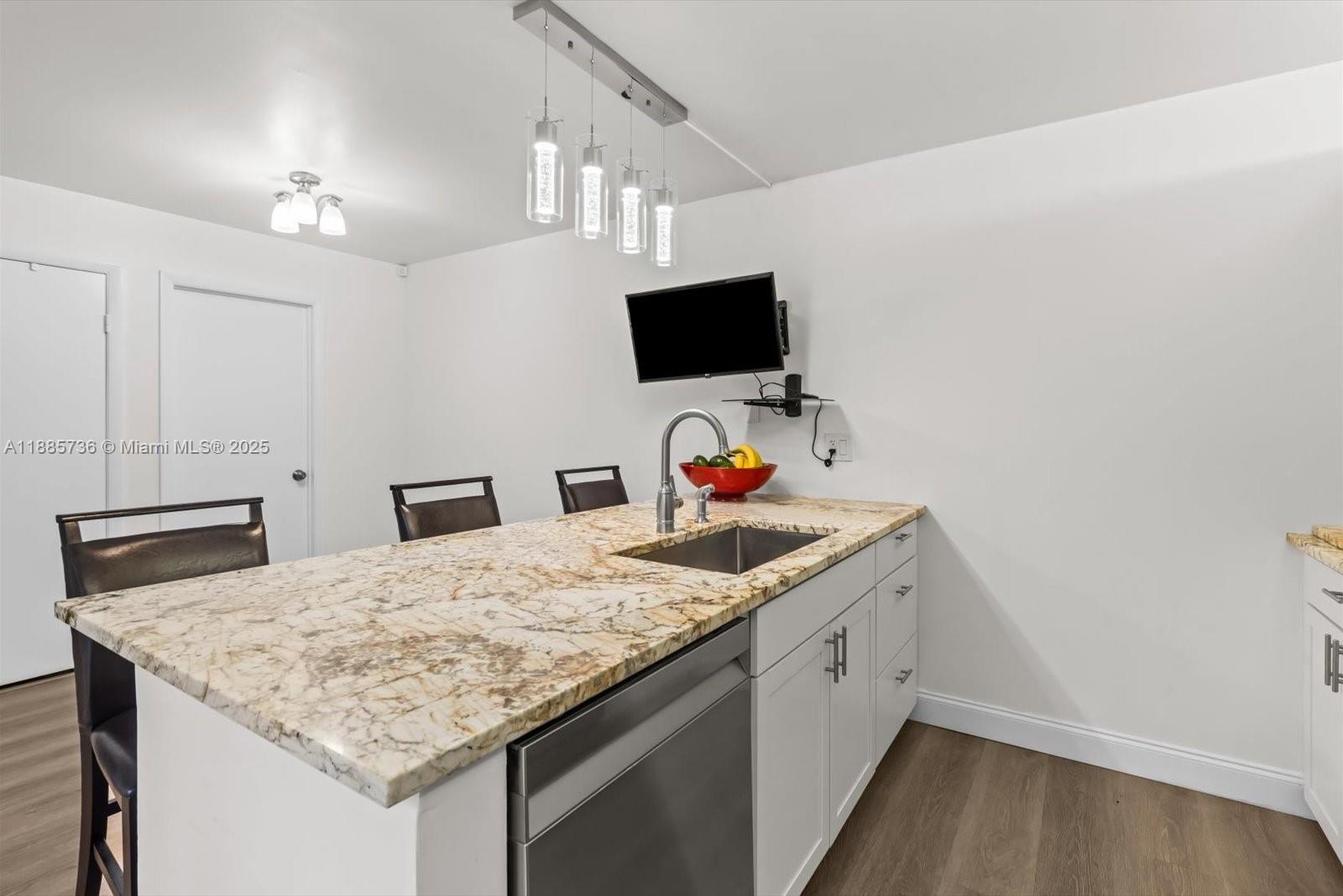 VILLAGE OF SANDALWOOD LAK - Residential