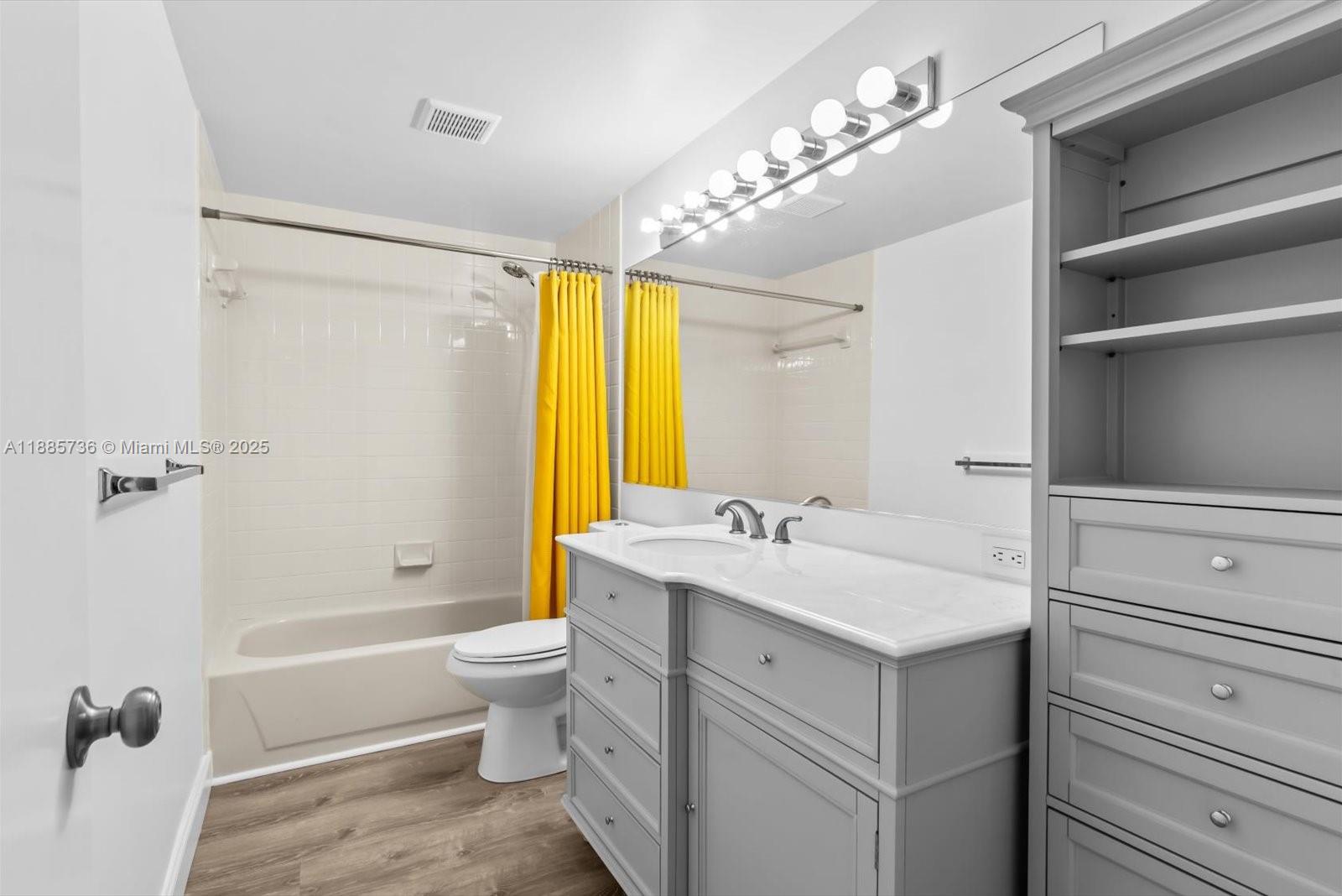 VILLAGE OF SANDALWOOD LAK - Residential