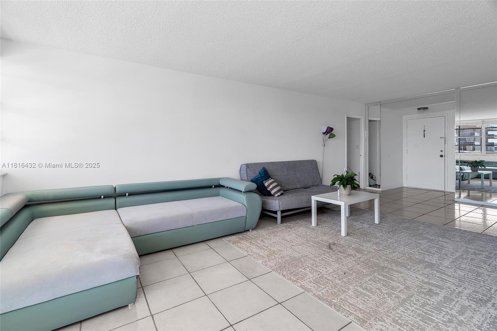 251 174th St 2115