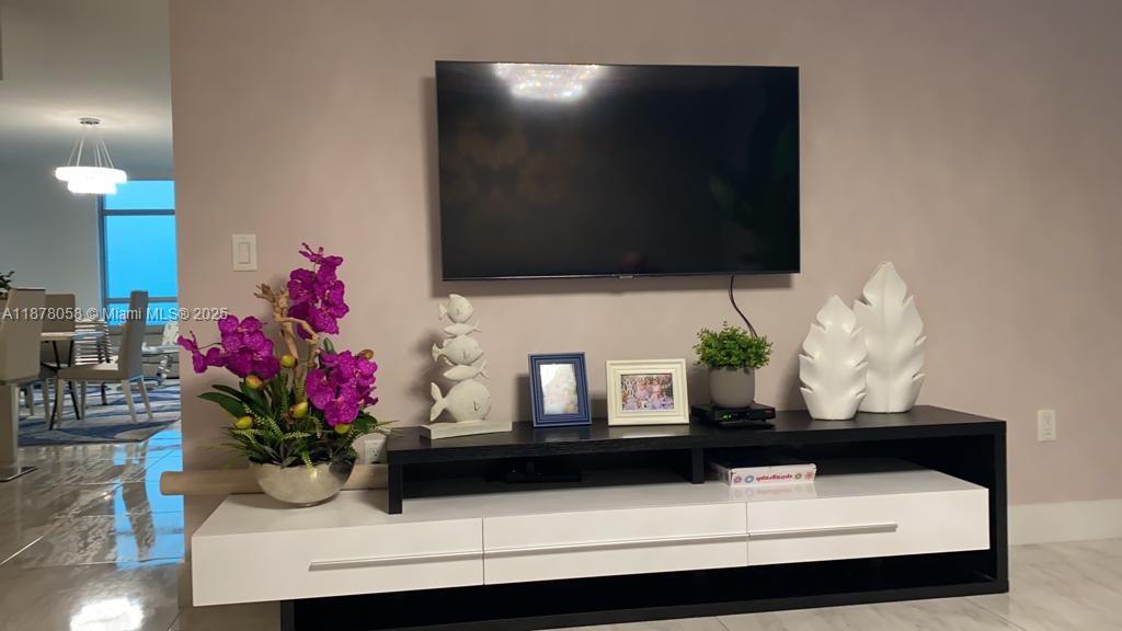 MARINA PALMS RESIDENCES N - Residential Lease