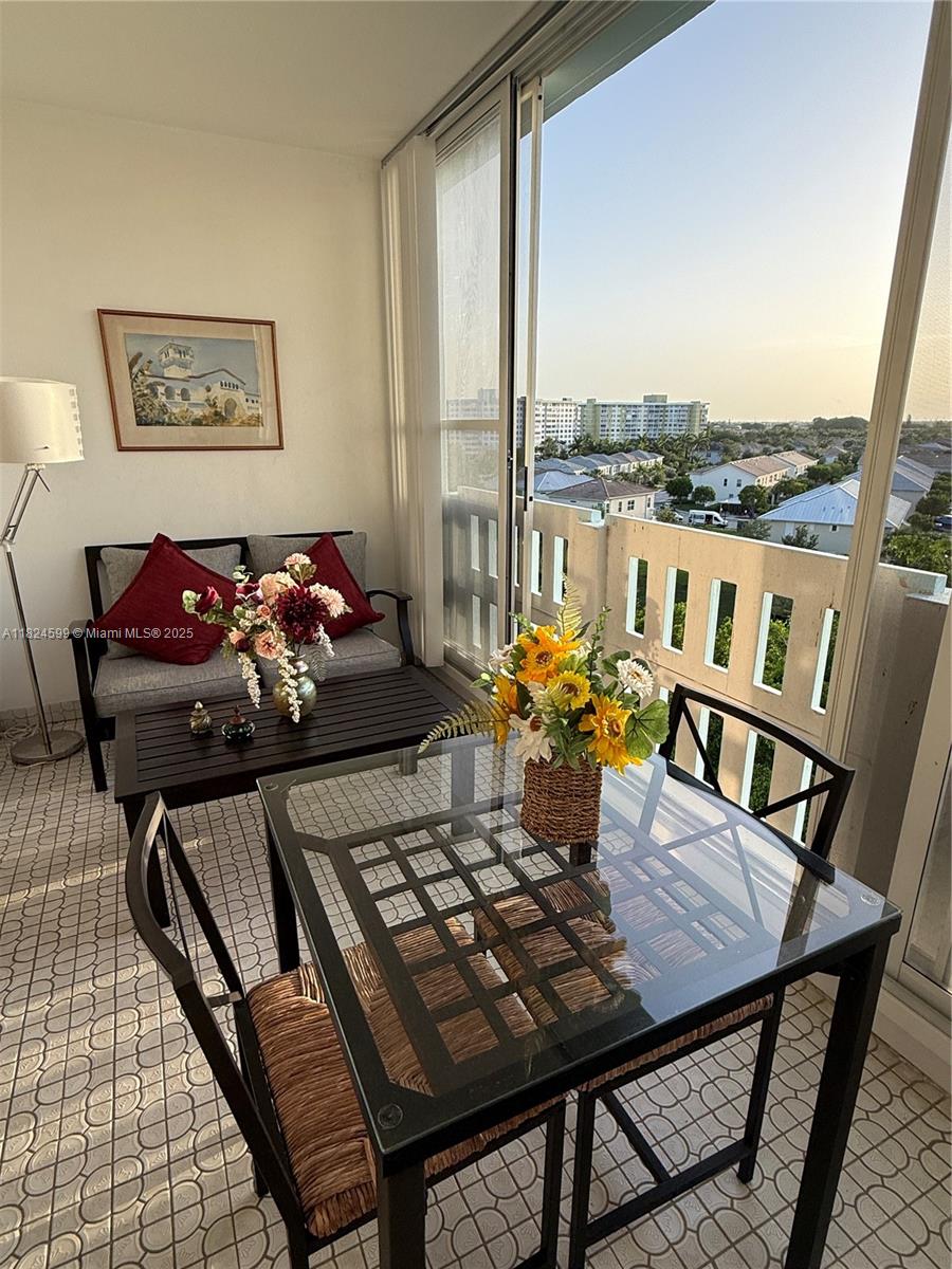 HILLCREST EAST NO 26 COND - Residential