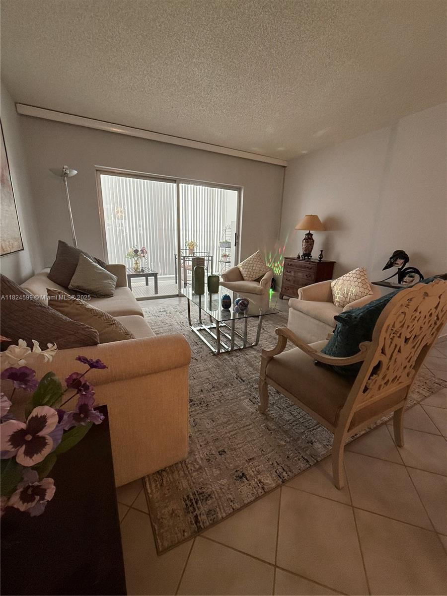 HILLCREST EAST NO 26 COND - Residential