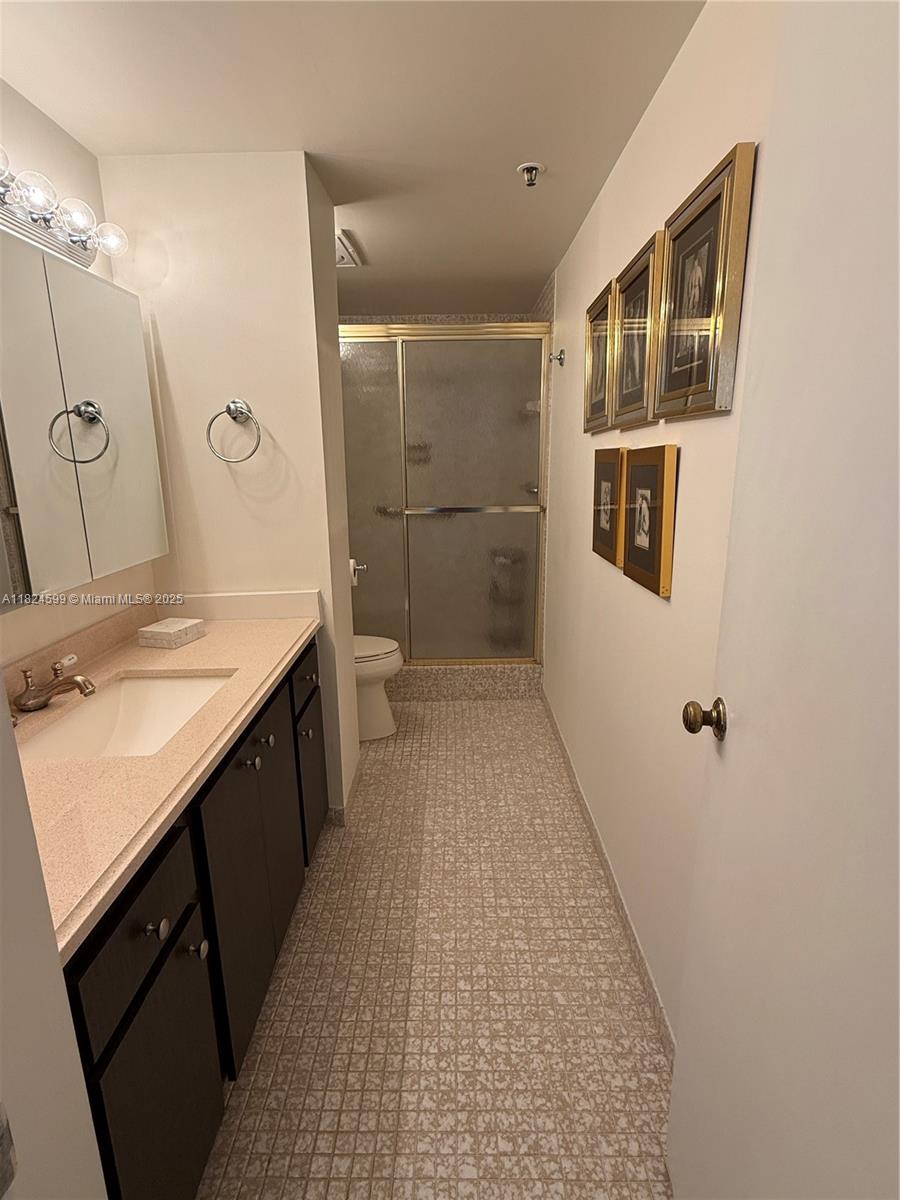 HILLCREST EAST NO 26 COND - Residential