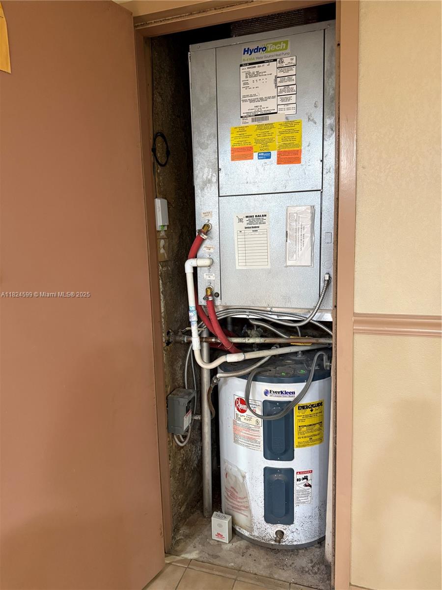 HILLCREST EAST NO 26 COND - Residential