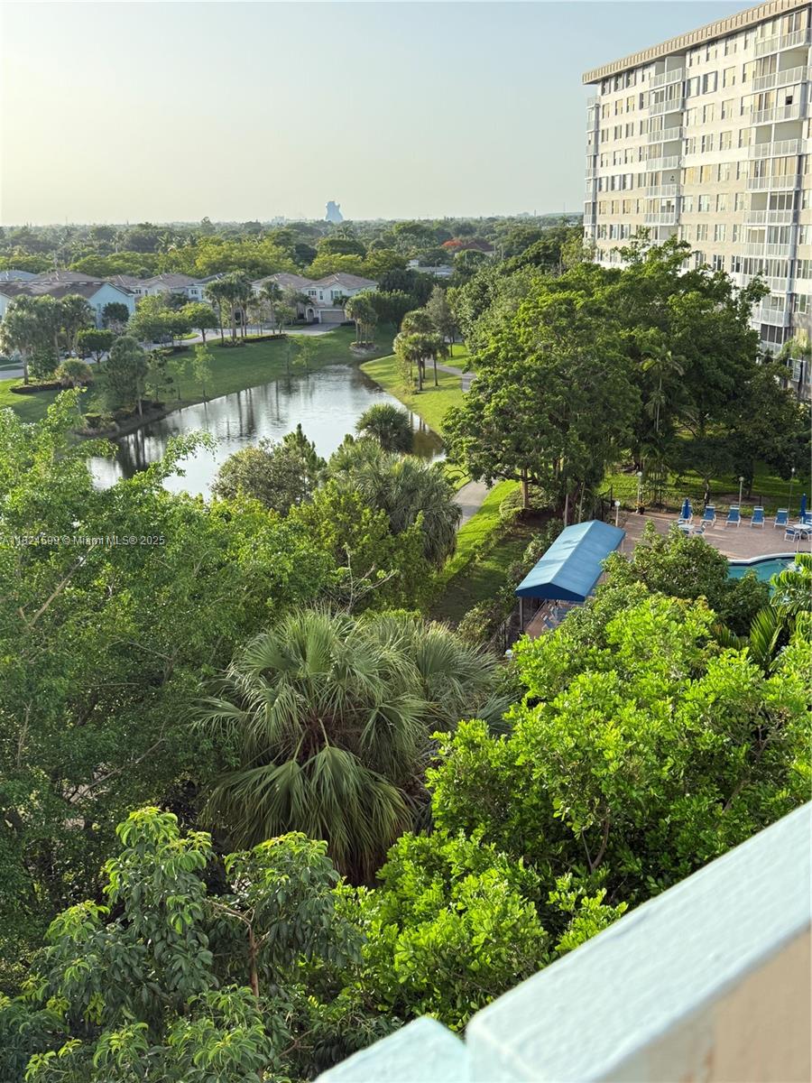 HILLCREST EAST NO 26 COND - Residential