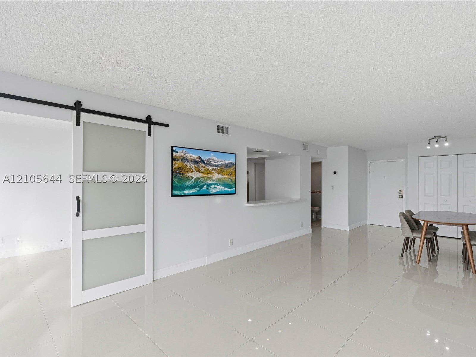 2101 Atlantic Shores Blvd 502