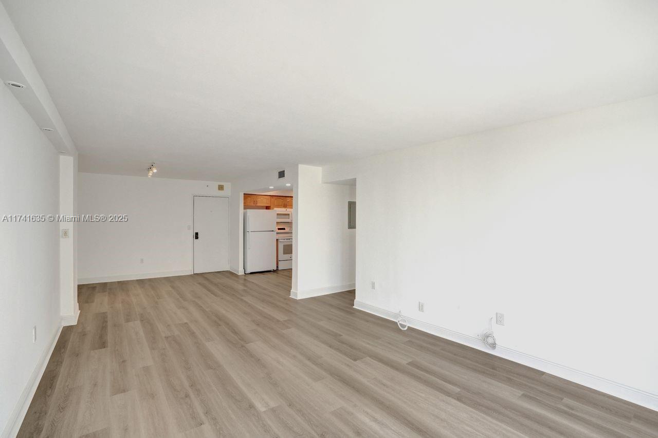 COSTA BELLA CONDO - Residential