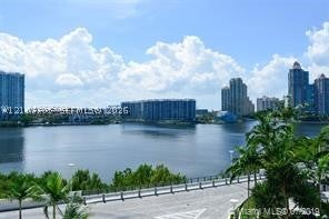 5000 Island Estates Dr 506