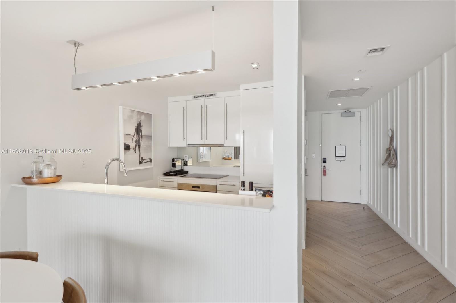 2201 COLLINS AVE CONDO - Residential