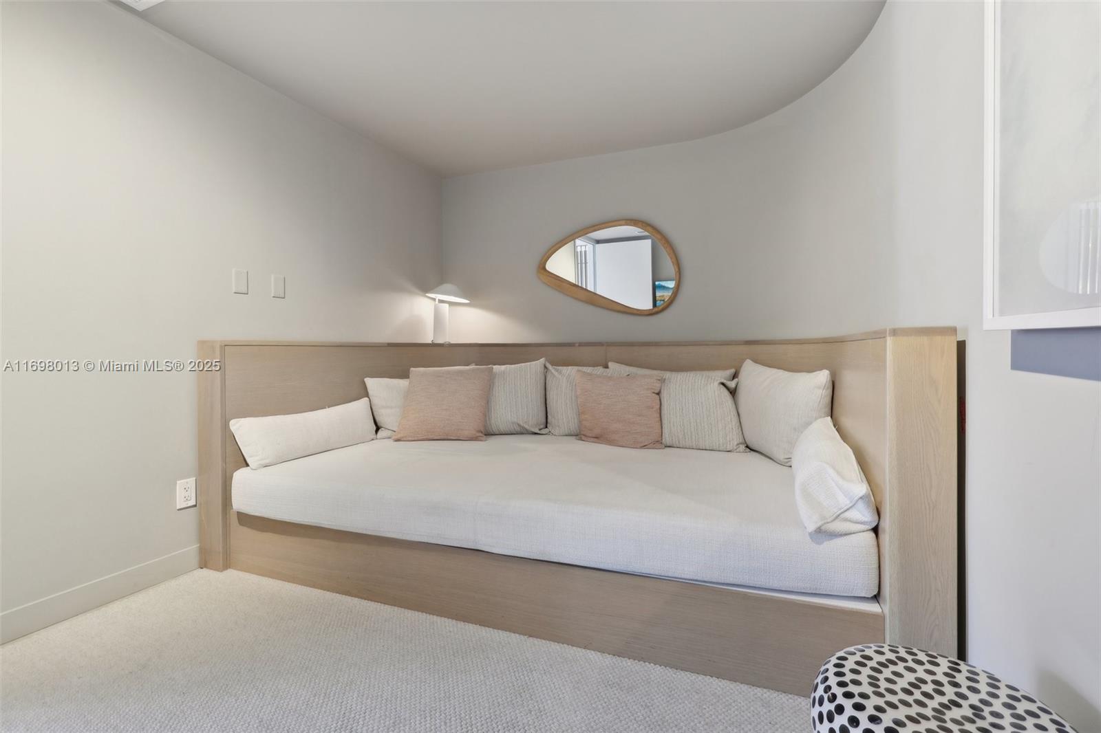 2201 COLLINS AVE CONDO - Residential