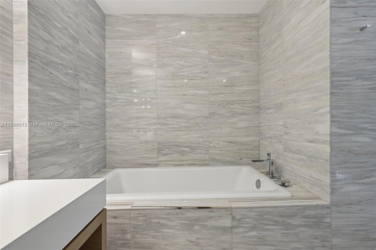 2201 COLLINS AVE CONDO - Residential