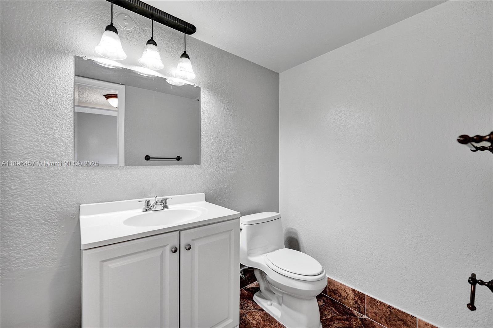 8401 W Sample Rd 20