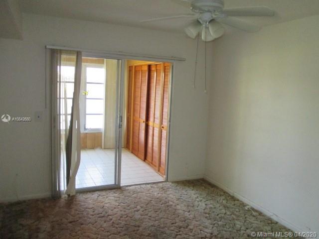 WELLINGTON K COND - Residential