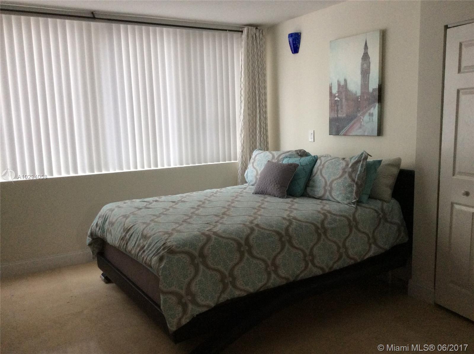 THE CARRIAGE CLUB NORTH C - Residential Lease