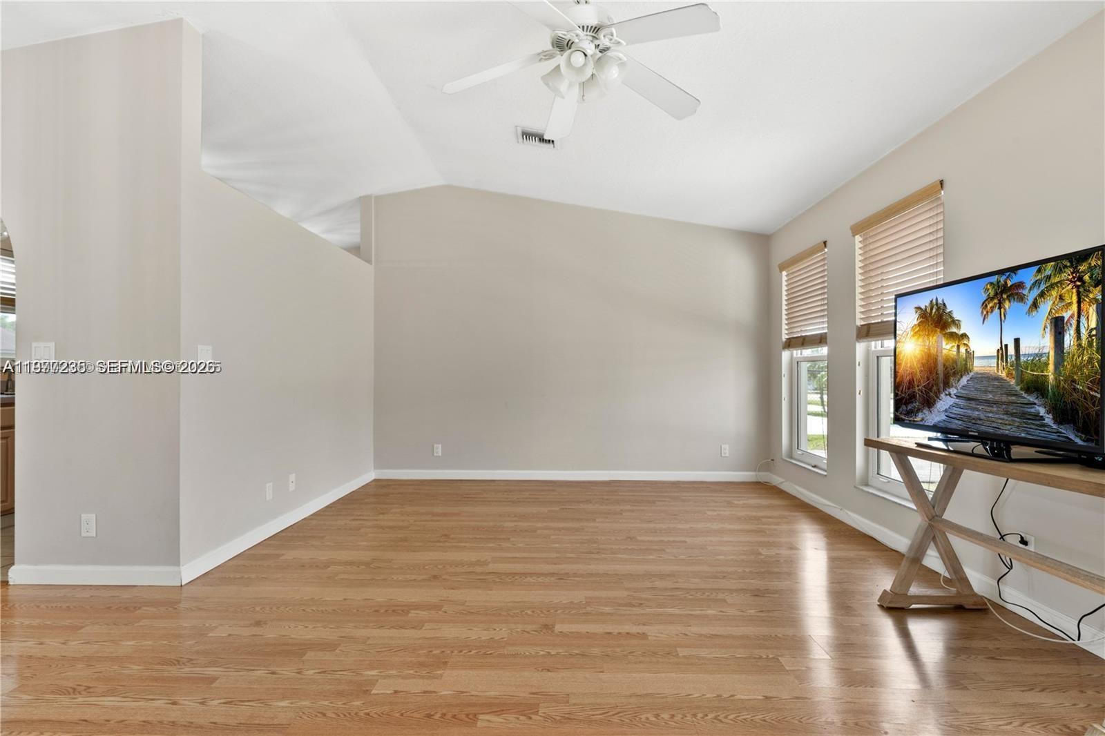 HARTFORD PLACE - Residential