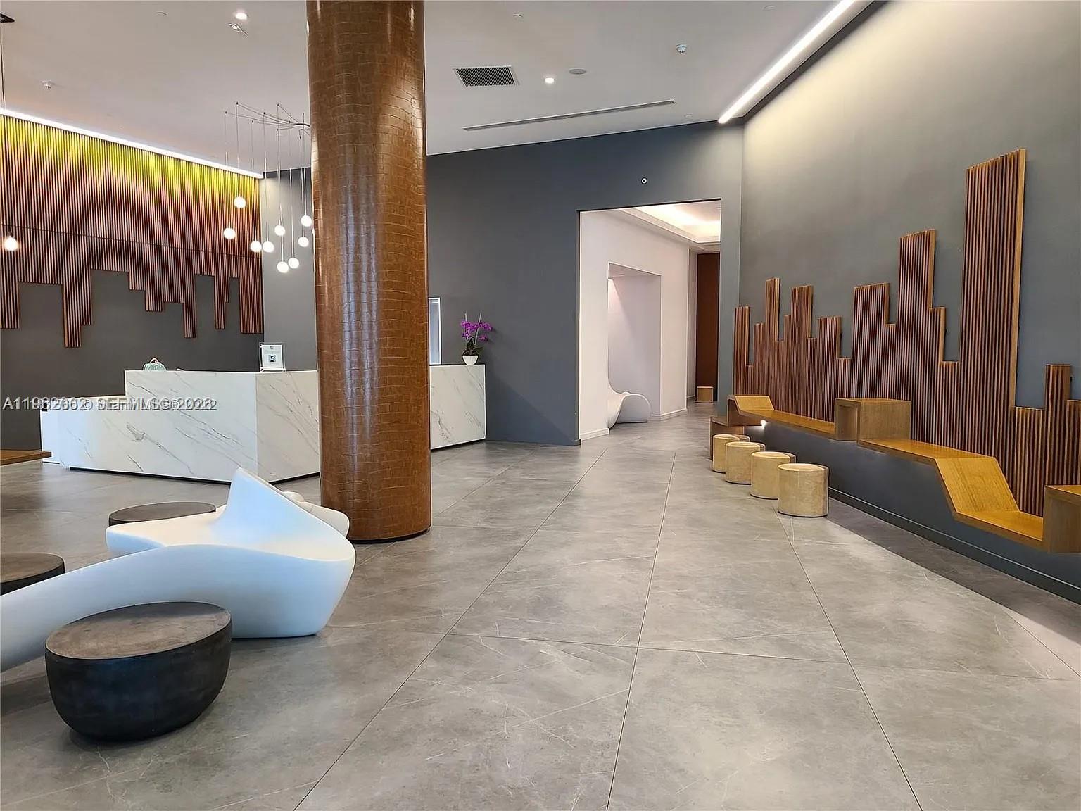 WIND CONDO - Residential Lease