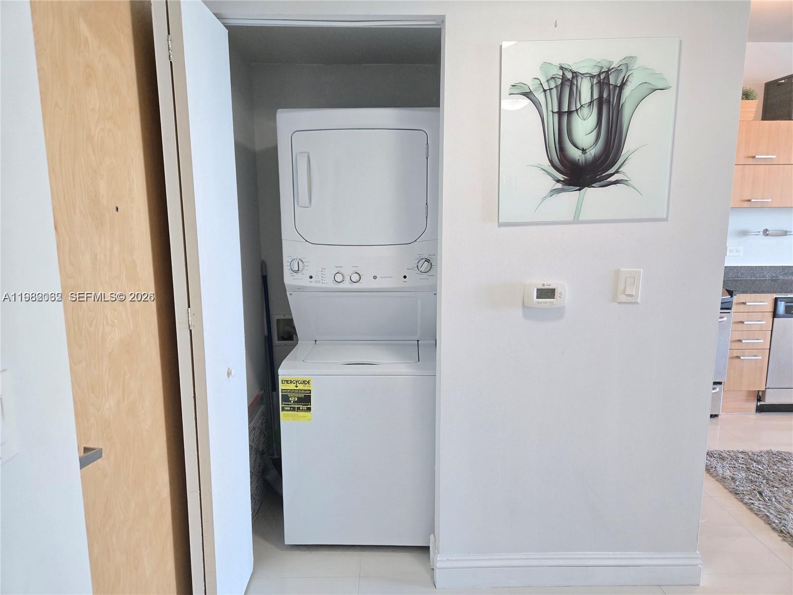 WIND CONDO - Residential Lease