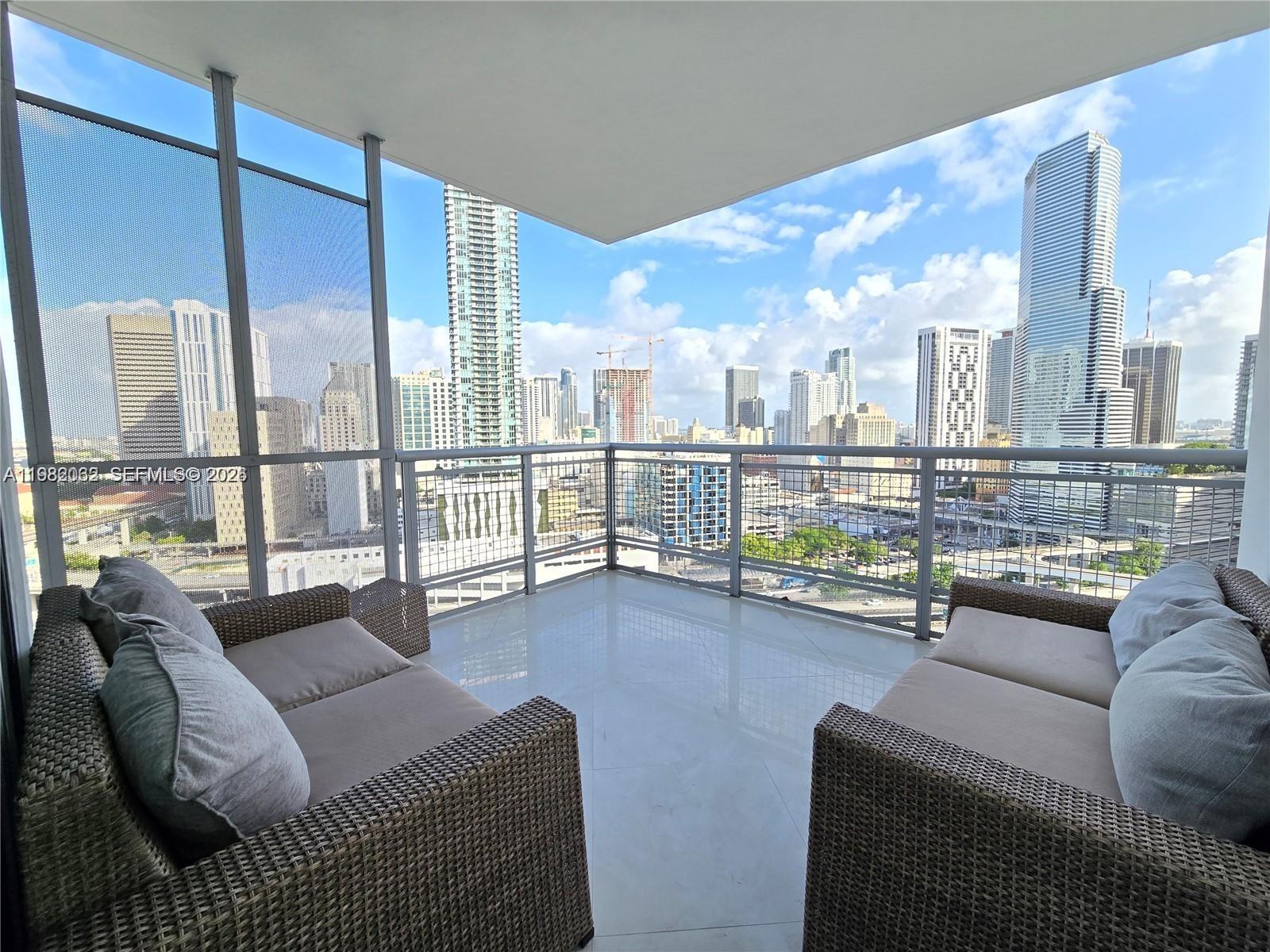 WIND CONDO - Residential Lease