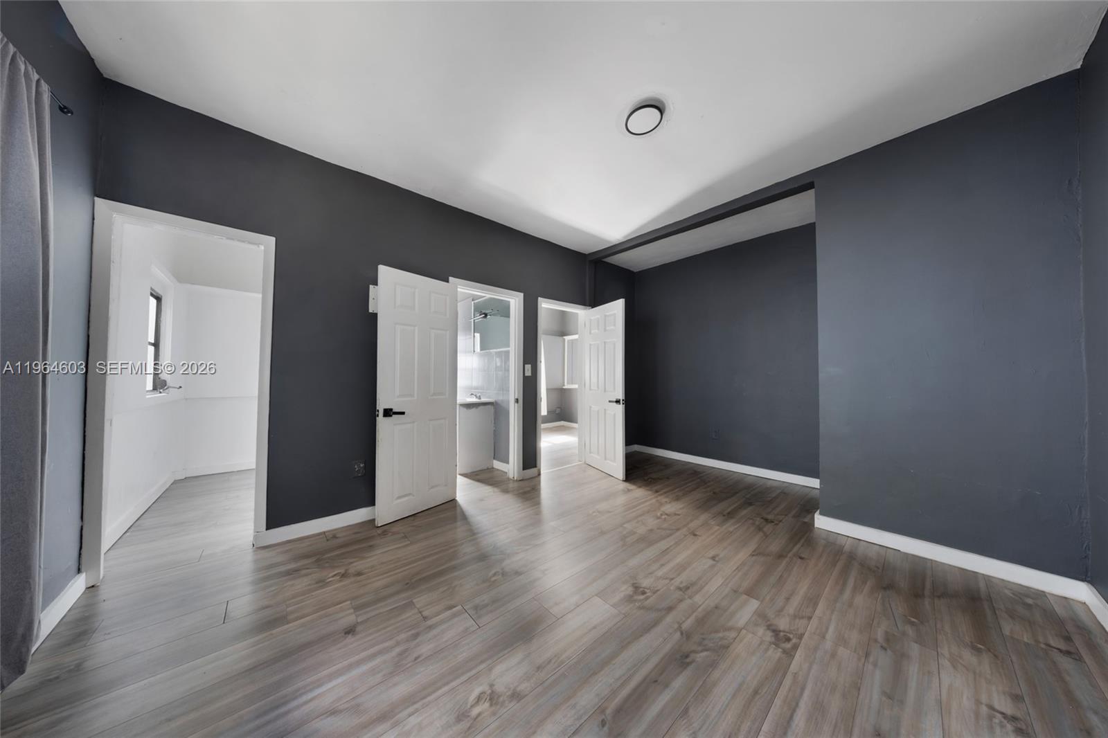 LAWRENCE ESTATE LAND CO - Residential Income