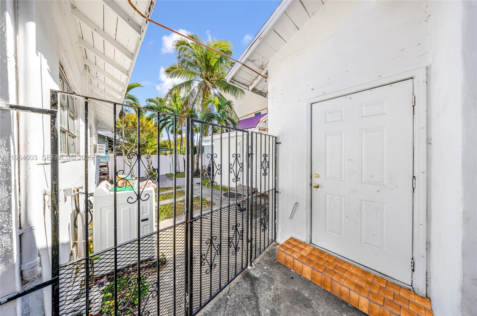 LAWRENCE ESTATE LAND CO - Residential Income