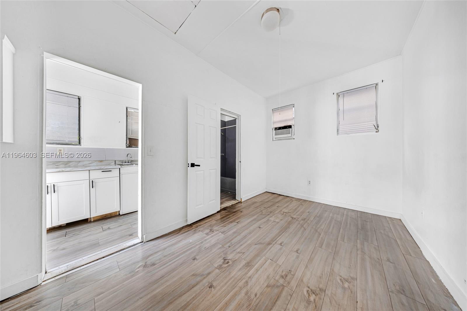 LAWRENCE ESTATE LAND CO - Residential Income