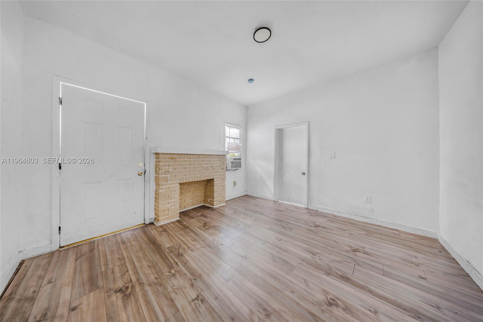 LAWRENCE ESTATE LAND CO - Residential Income