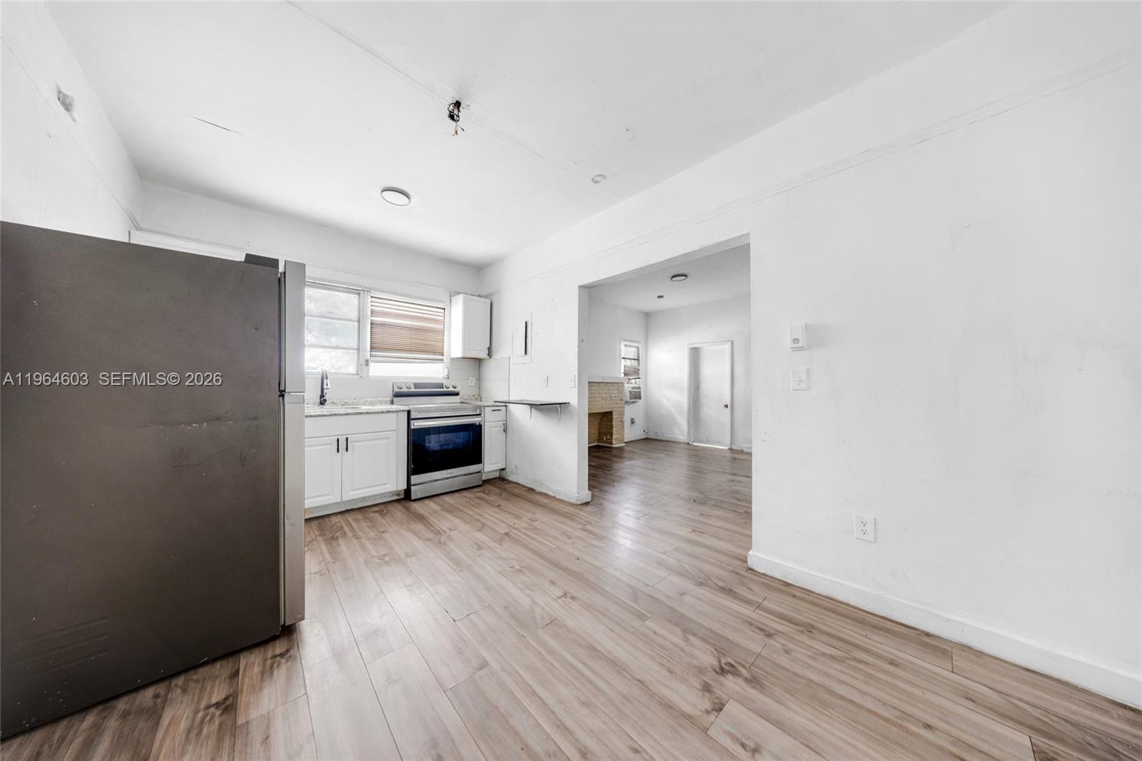 LAWRENCE ESTATE LAND CO - Residential Income