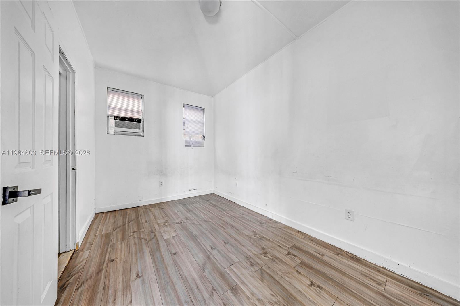 LAWRENCE ESTATE LAND CO - Residential Income