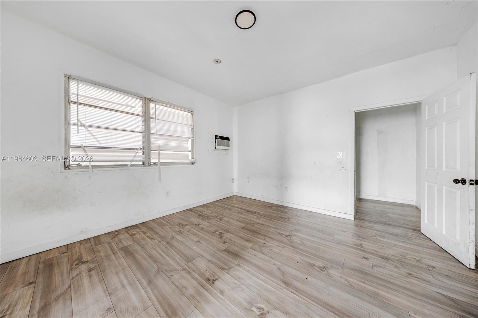 LAWRENCE ESTATE LAND CO - Residential Income