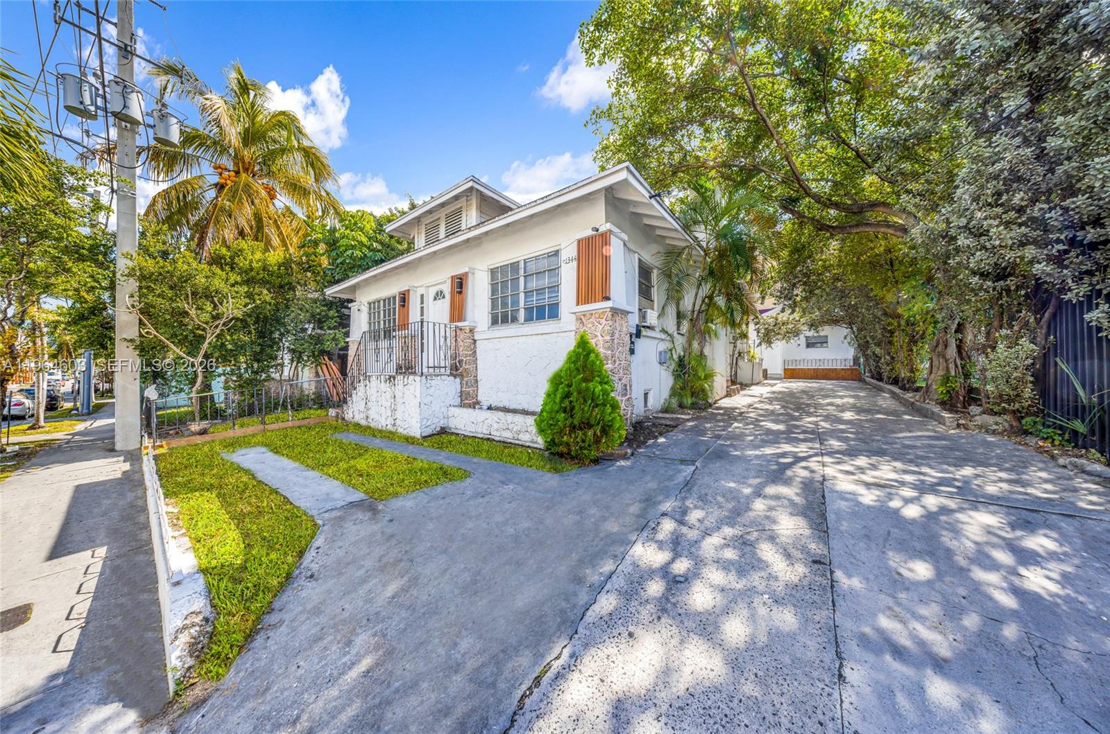 LAWRENCE ESTATE LAND CO - Residential Income