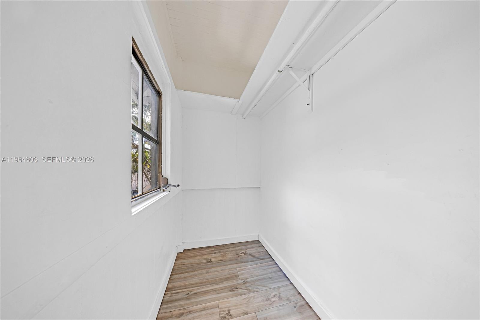 LAWRENCE ESTATE LAND CO - Residential Income