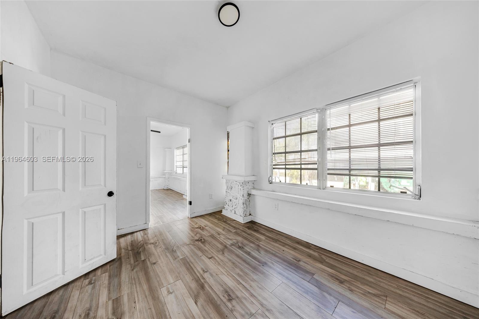 LAWRENCE ESTATE LAND CO - Residential Income