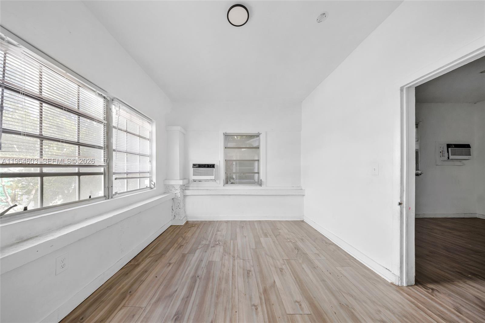 LAWRENCE ESTATE LAND CO - Residential Income