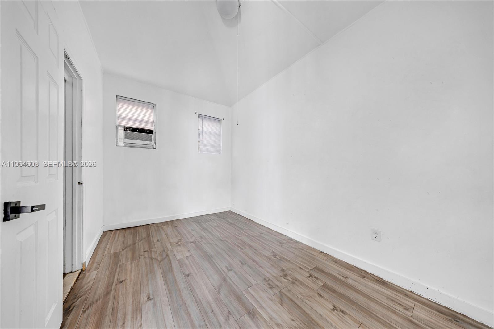 LAWRENCE ESTATE LAND CO - Residential Income