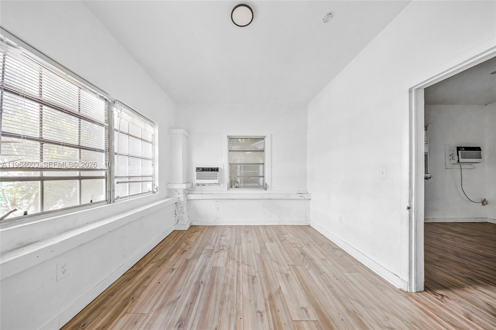 LAWRENCE ESTATE LAND CO - Residential Income