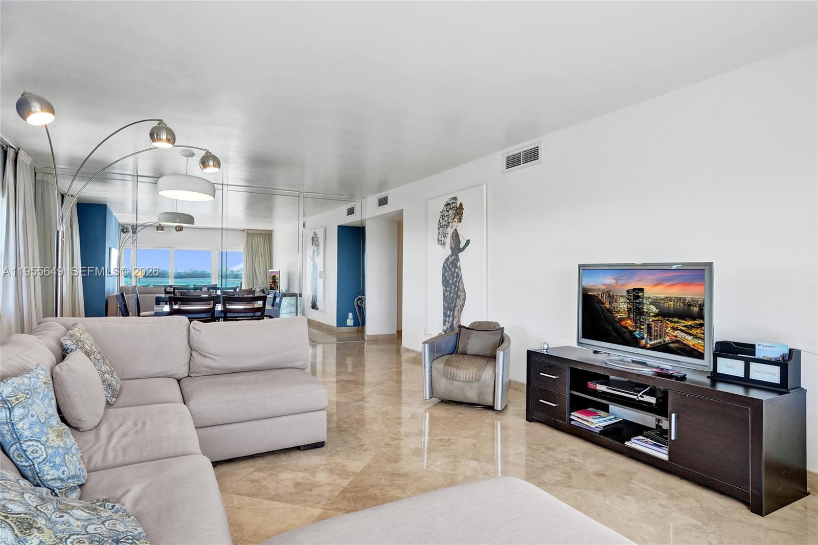 ARLEN HOUSE WEST CONDO - Residential