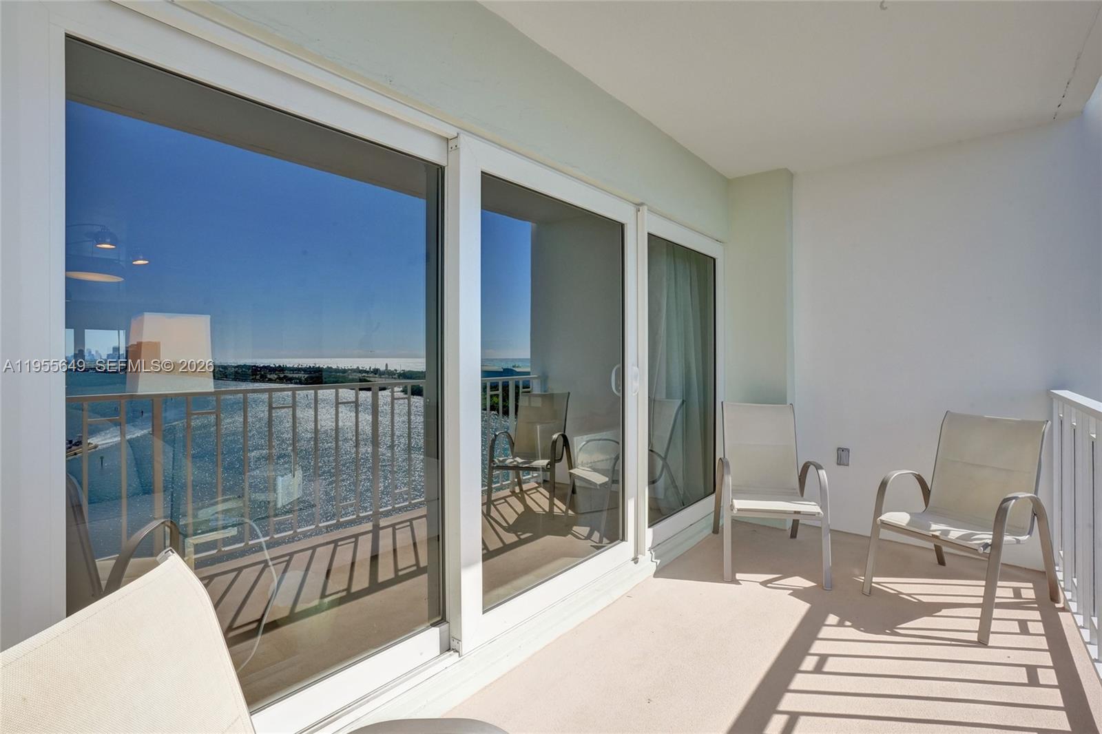 ARLEN HOUSE WEST CONDO - Residential