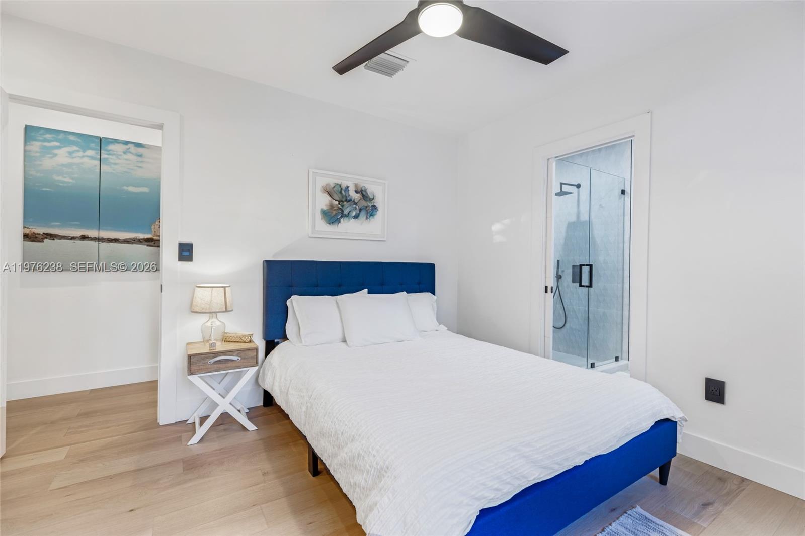 PARK PLAZA - Residential Lease