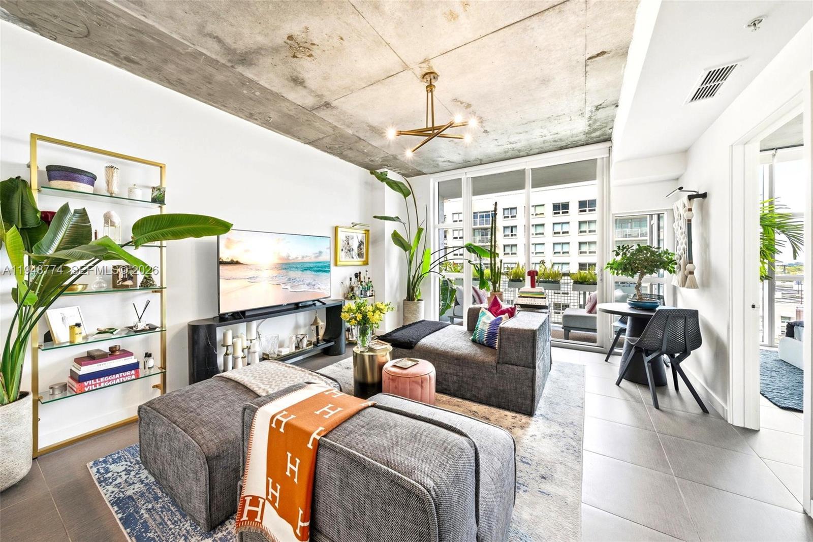 FOUR MIDTOWN MIAMI CONDO - Residential