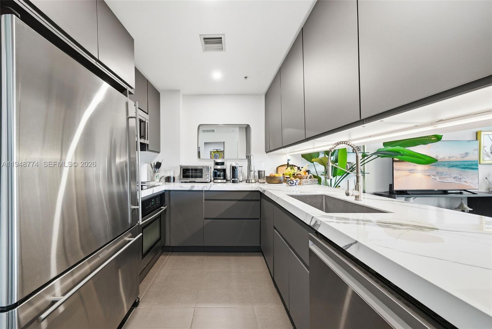 FOUR MIDTOWN MIAMI CONDO - Residential