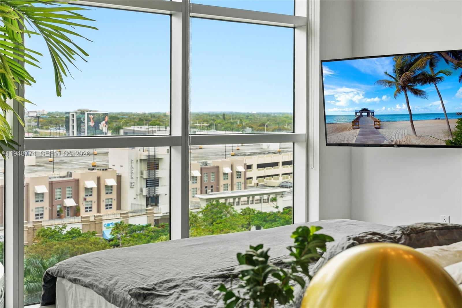 FOUR MIDTOWN MIAMI CONDO - Residential