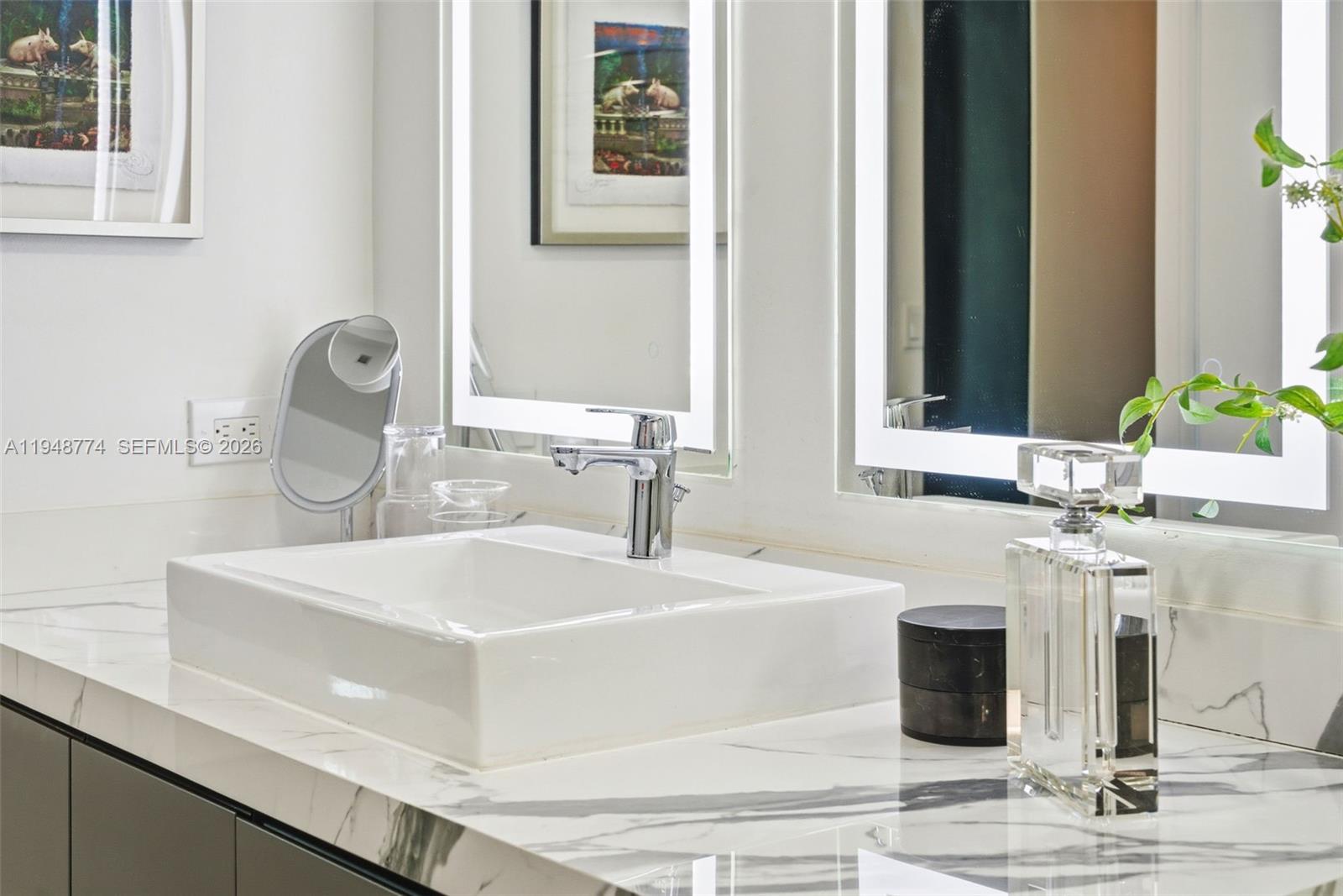 FOUR MIDTOWN MIAMI CONDO - Residential