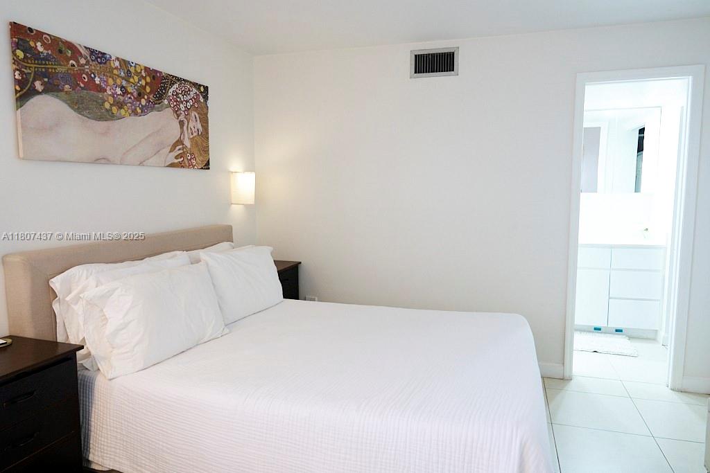QUATRAINE CONDO I PH I - Residential