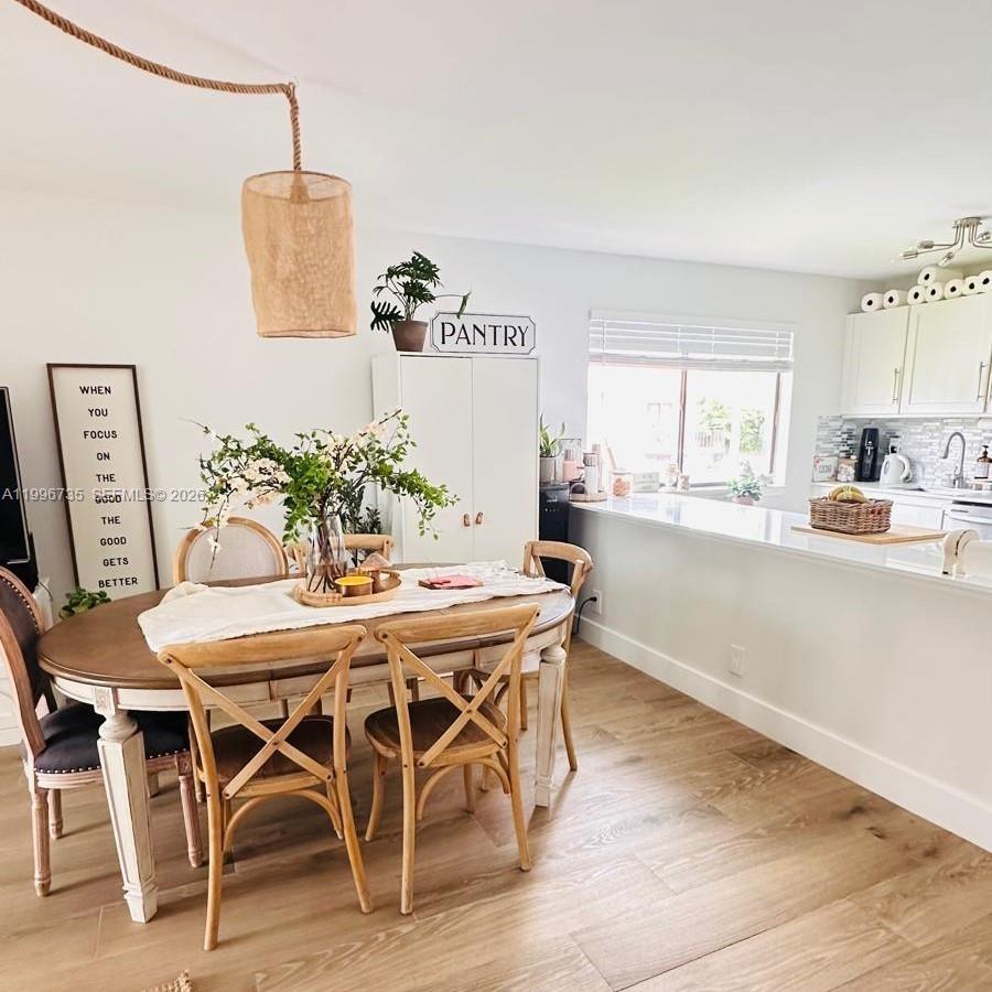 RACQUET CLUB APARTMENTS A - Residential