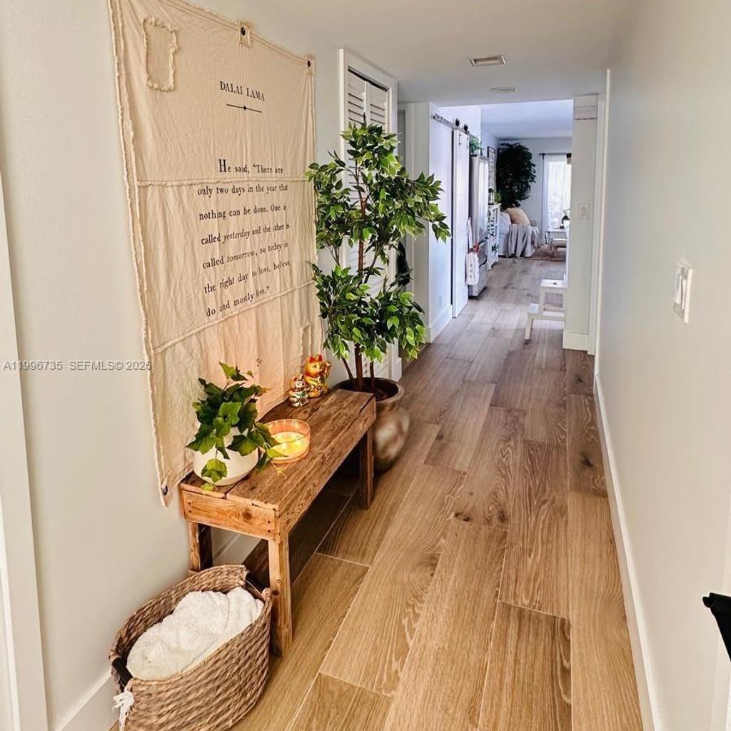 Photo of 223 Lakeview Dr #204, Weston, FL 33326 (MLS # A11996735)