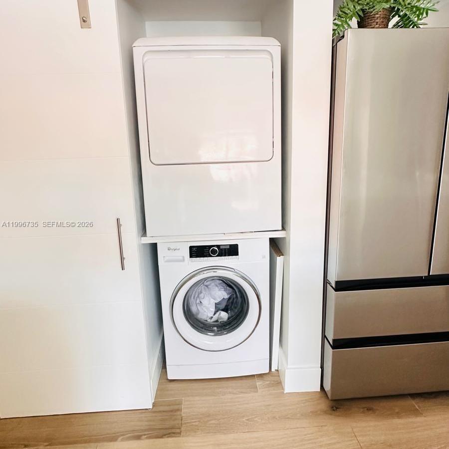 RACQUET CLUB APARTMENTS A - Residential