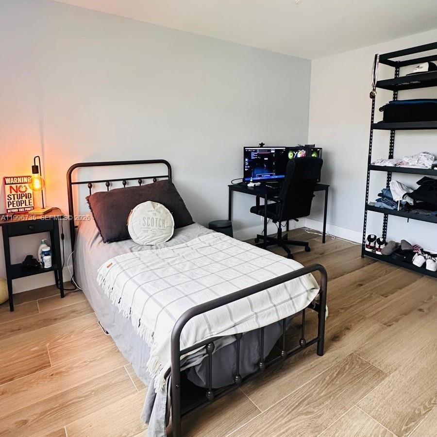 RACQUET CLUB APARTMENTS A - Residential