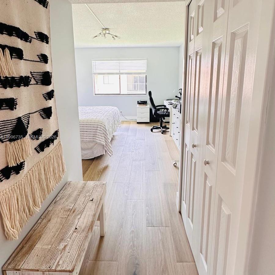 RACQUET CLUB APARTMENTS A - Residential