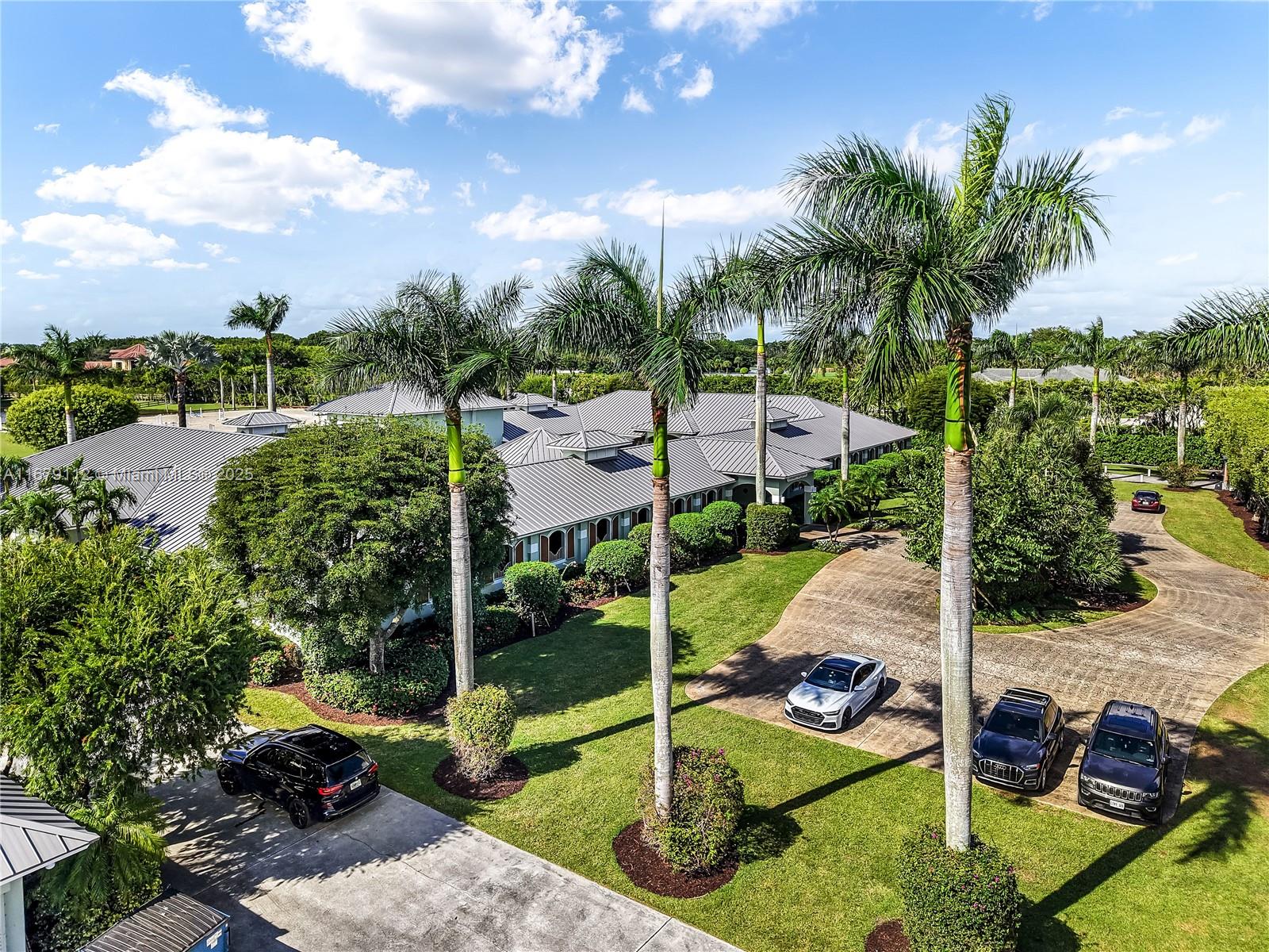 GRAND PRIX FARMS - Residential