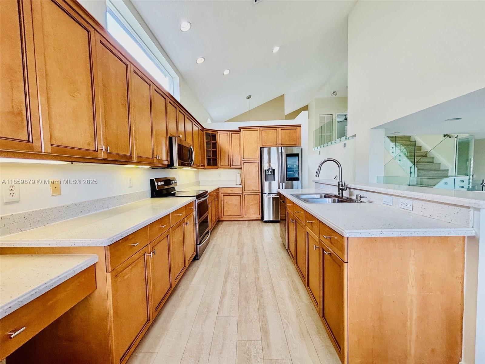 RIVIERA ISLES II - Residential